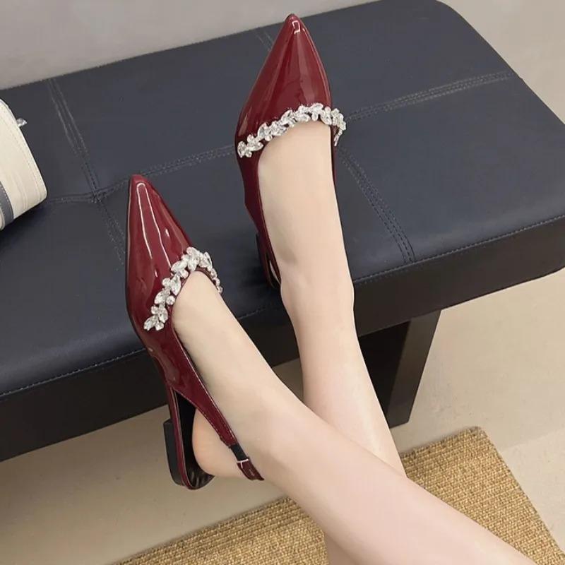 Mode Französische Spitze Flache Niedrige Absatz Sandalen Damen Sommer Outdoor Lässig Lederschuhe Damen Mode Strass Bequeme Flats
