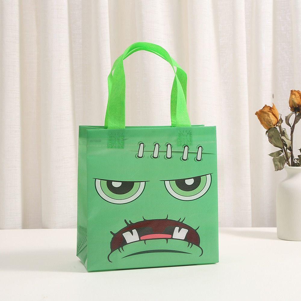 4PCS Non Woven Halloween Gift Bag Portable Size Candy Gift Bags Cute Treat Bag  Gift Giving