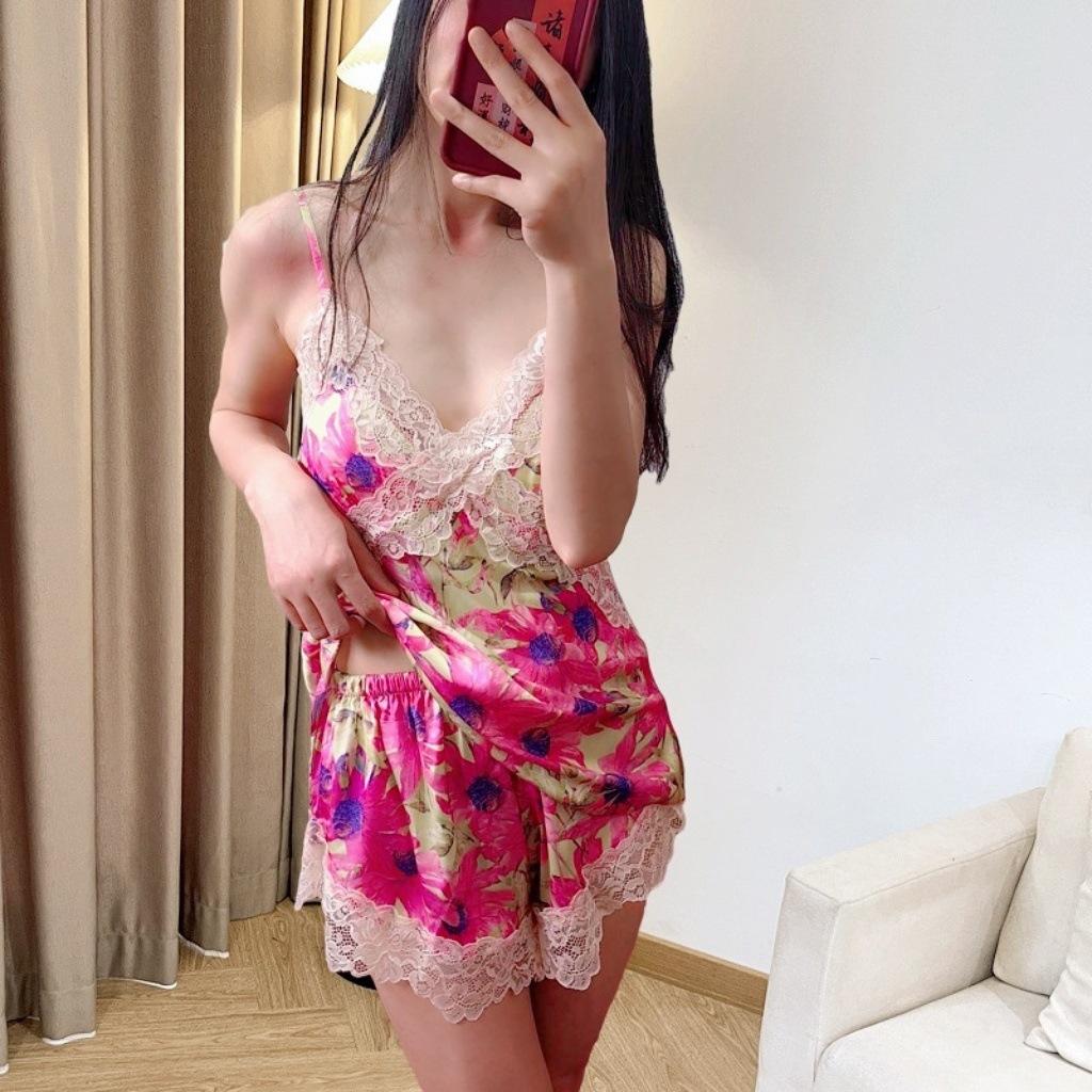 New women's summer ice silk pajamas sexy chest pads spring and autumn suspenders Internet celebrity shorts two-piece loungewear set