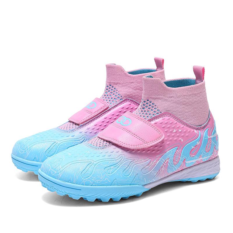 New boys and girls breathable comfortable sports casual broken nails football shoes grass game children students