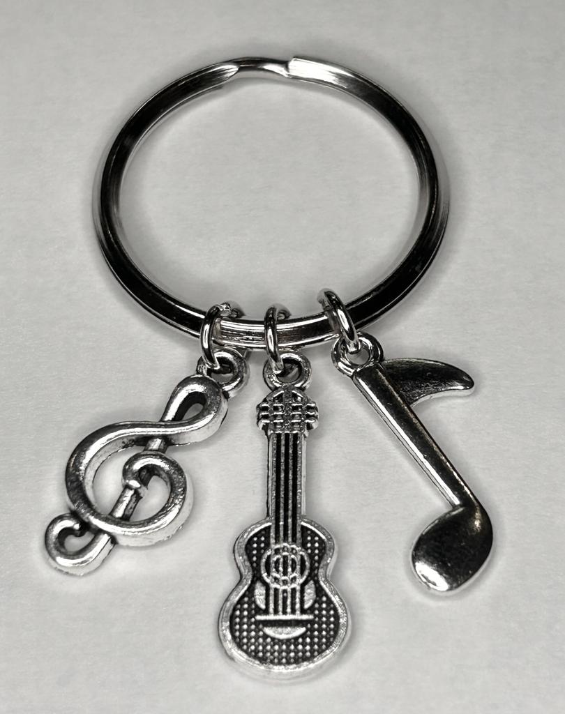 Guitar Bass Instrument Wind Ensemble Music Keychain Concert Live Orchestra Lightweight Compact Keychain [Woodstar]
