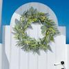 Fashion Artificial Garlands Green Portable Stylish Wreath with Berries Accent for Door and Wall Festival Decoration