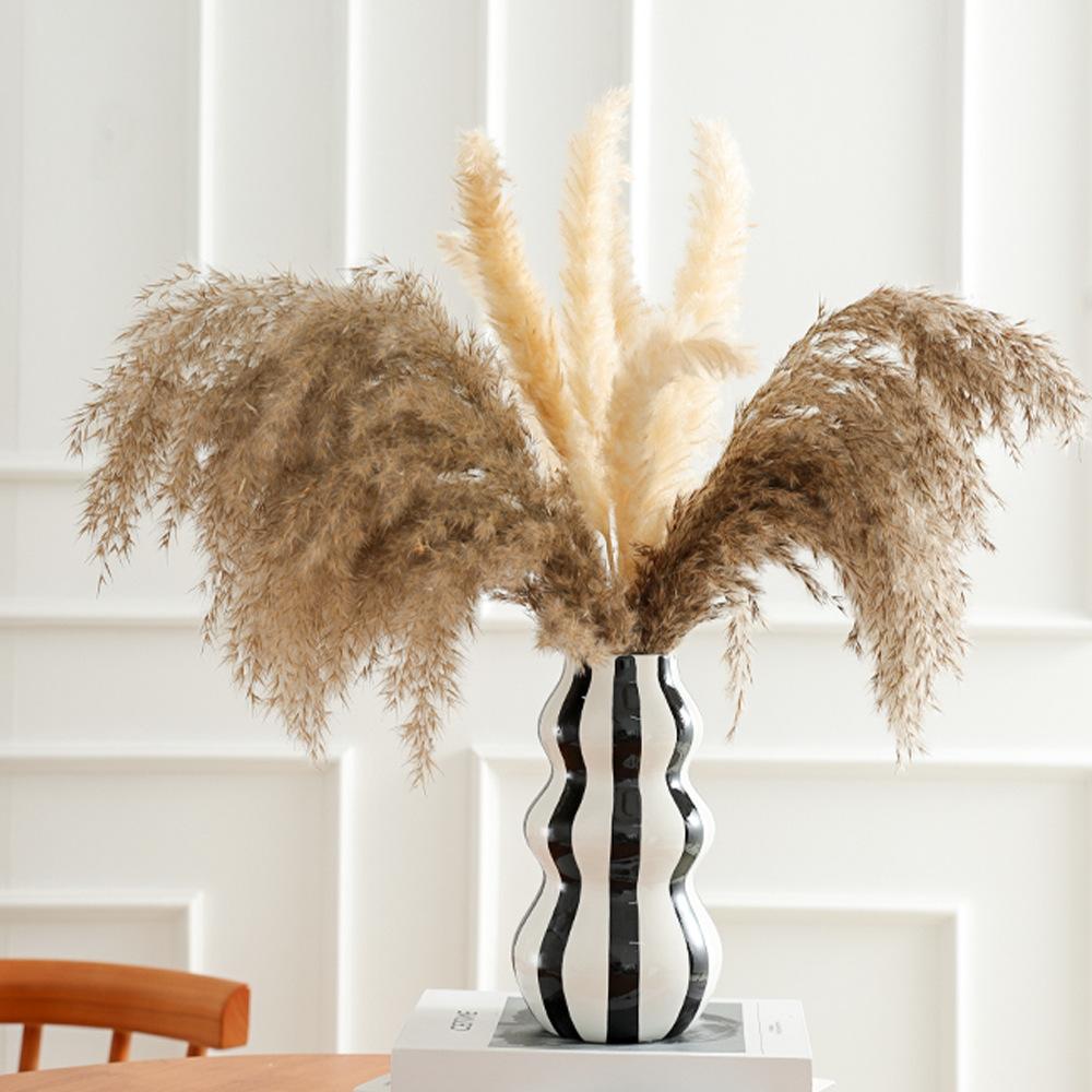 Nordic Hand-painted Striped Vase, Ceramic Ornament, Living Room Flower Arrangement, Creative Home and Desktop Decoration