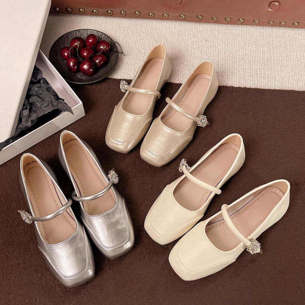 Flat Bottom Shallow Mouth Single Shoes Women's Autumn New Beautiful Square Head Temperament with Skirt One-word Buckle Mary Jane