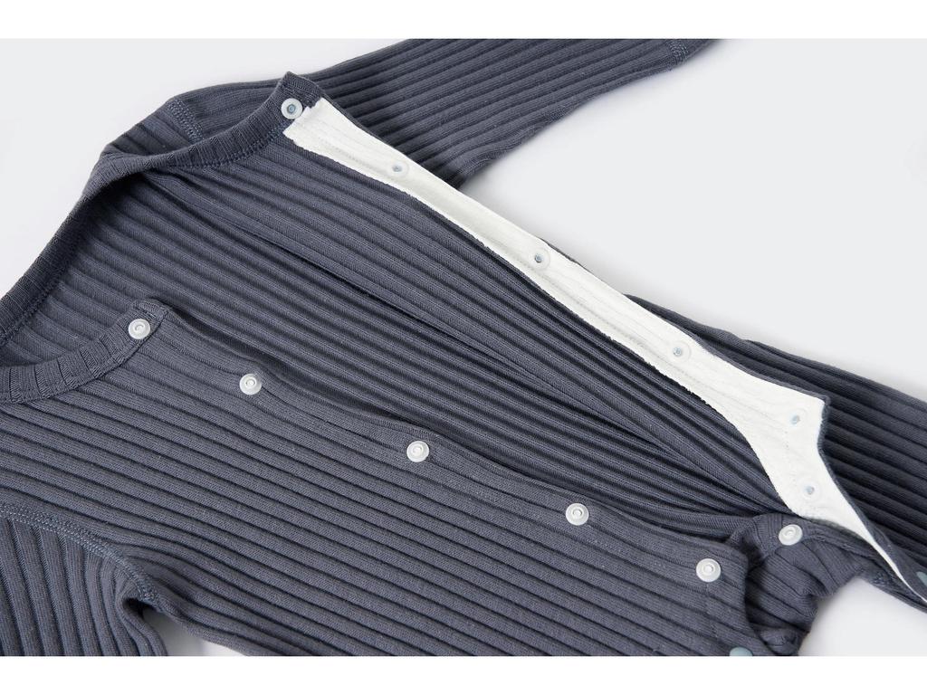 Gestreifter Strampler für Neugeborene 3-18 Monate – Druckknopf-Body für Frühling, Herbst und Winter.