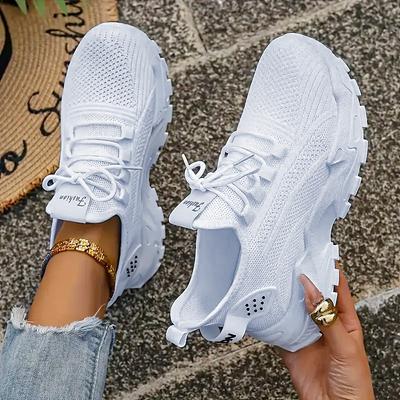 Schoenen dames veelzijdig zomer nieuw grote maat schoenen vliegweefsel ademend casual schoenen zachte zool geen vermoeide voeten damesschoenen