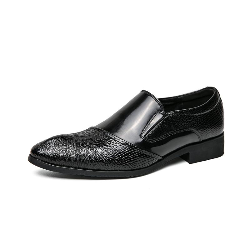 Business dress leather shoes Brock leather shoes men's versatile Korean version engraved casual pointed suit groom wedding men's shoes