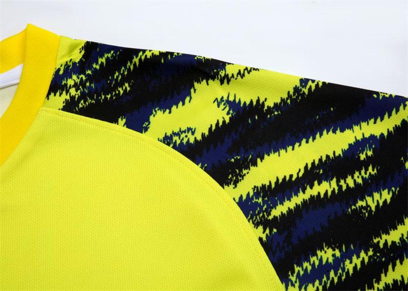 Men's and Women's Long Sleeve Protective Goalkeeper Jersey - Training and Match Uniform