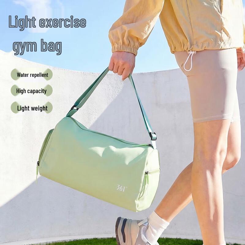 361° Women s Lightweight Sports & Travel Bag