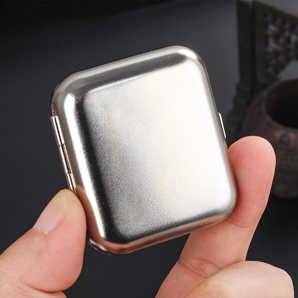 2pcs Portable Ashtray Windproof Pocket Ashtray with Lid for Car Outdoor Cigars