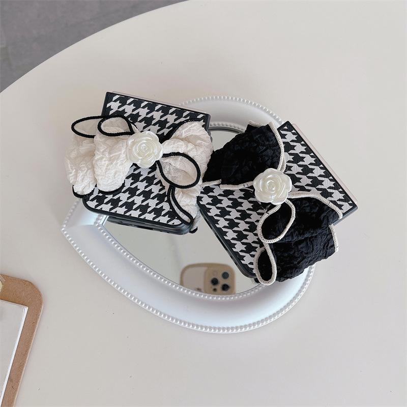 Applicable to Samsung ZFlip3 plaid folding mobile phone case, Japanese and Korean zflip4 generation bow leather hard case protective case