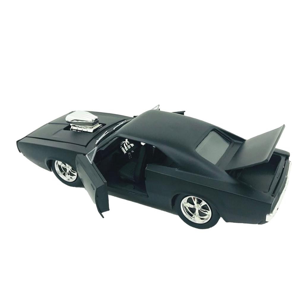 Car Model for Kids and Adults Alloy Metal 1:24 Model Car Toy for Home Decoration Black