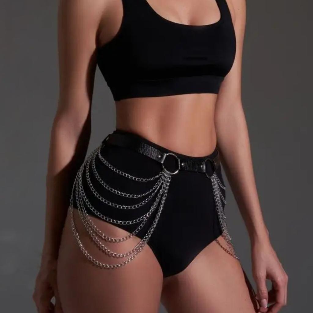 Leathet Chain Belt For Women Punk Chain Leather Belt Dresses Party Accessories Harness Belt With Chains