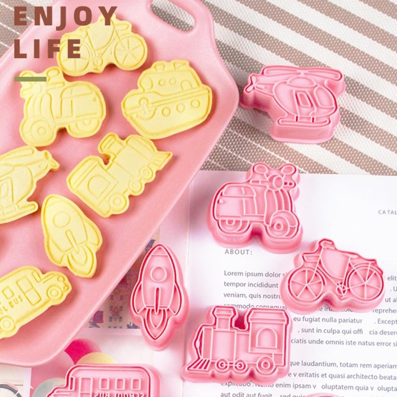 8Pcs Cartoon Transports Vehicle Pattern Cookie Cutters Pressable Biscuits Mold