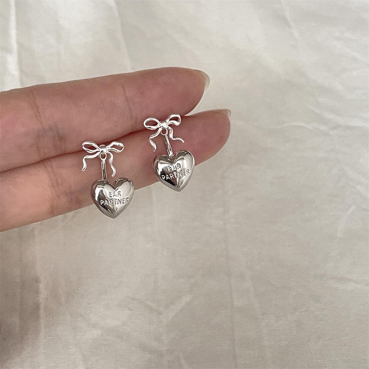 

925 серебряные серьги-гвоздики Love, женские серьги-гвоздики с нишевым дизайном, элитные серьги-бантики, легкие, роскошные, простые, темпераментные серьги 925 silver needles