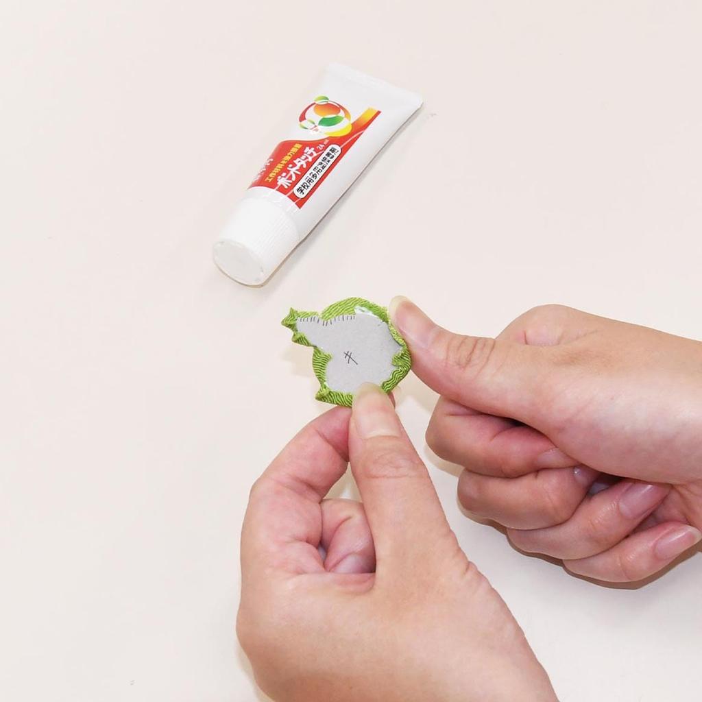 Sakura Horikiri Chirimen Netsuke Sechs Kürbis Amulett 4706420