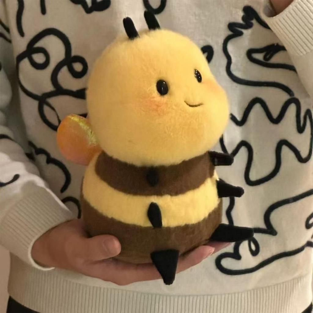20CM 1PC Chubby Smiling Bee Plush Doll Realistic Collectible Figure Children Bedroom Nursery Sofa Car Baby Shower Birthday Gift