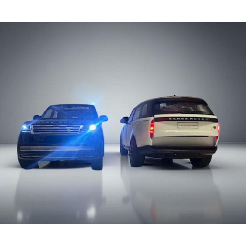 Premium Range Rover SUV 1:24 Scale Diecast Model Car - White Edition