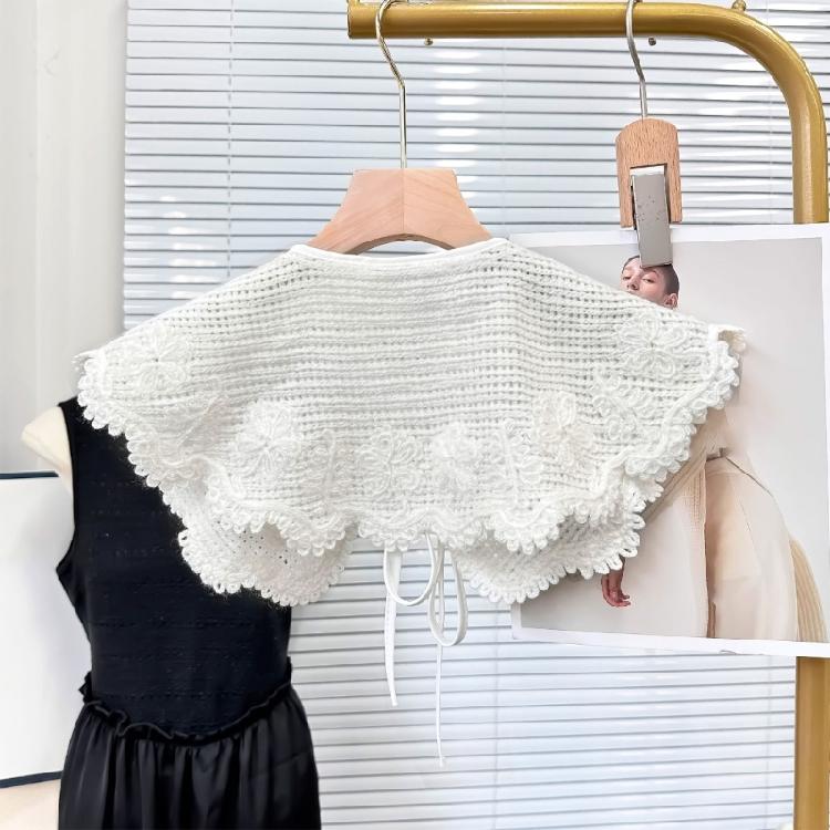 Women Hollowed Out Crochet Knit Flower False Collar Shawl Woolen Mini Capelet Clothing Accessory for Layering Over Tops