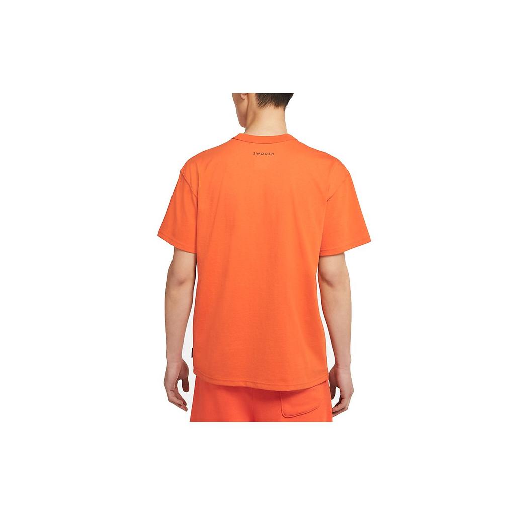 Nike Sportswear Swoosh Pocket Print Crew Neck Short Sleeve T-Shirt Men Tops Orange DJ6297-801