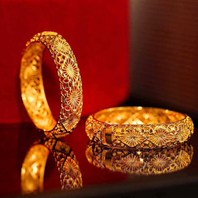 Chinese Dragon & Phoenix Retro Gold Bangle for Bride Xiuhe Dress