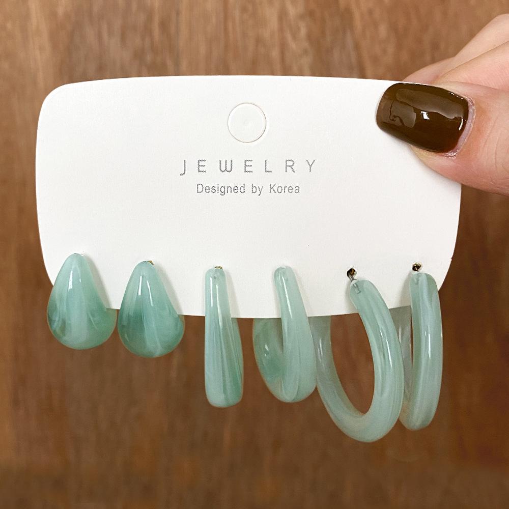 Acetatplatten-Ohrring-Set 3 Paar kreative neue Temperament-Retro-C-förmige Buchstaben-Harzohrringe