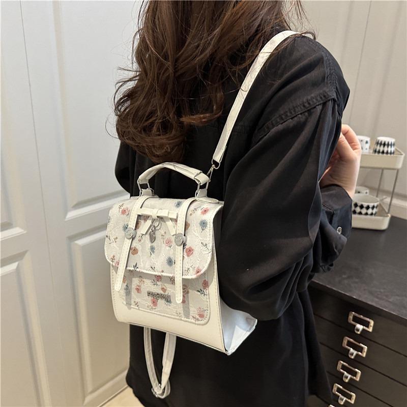 Light Luxury Small Square Bag Women's Summer New Butterfly Lock Shoulder Bag Multi-functional Backpack Messenger Bag