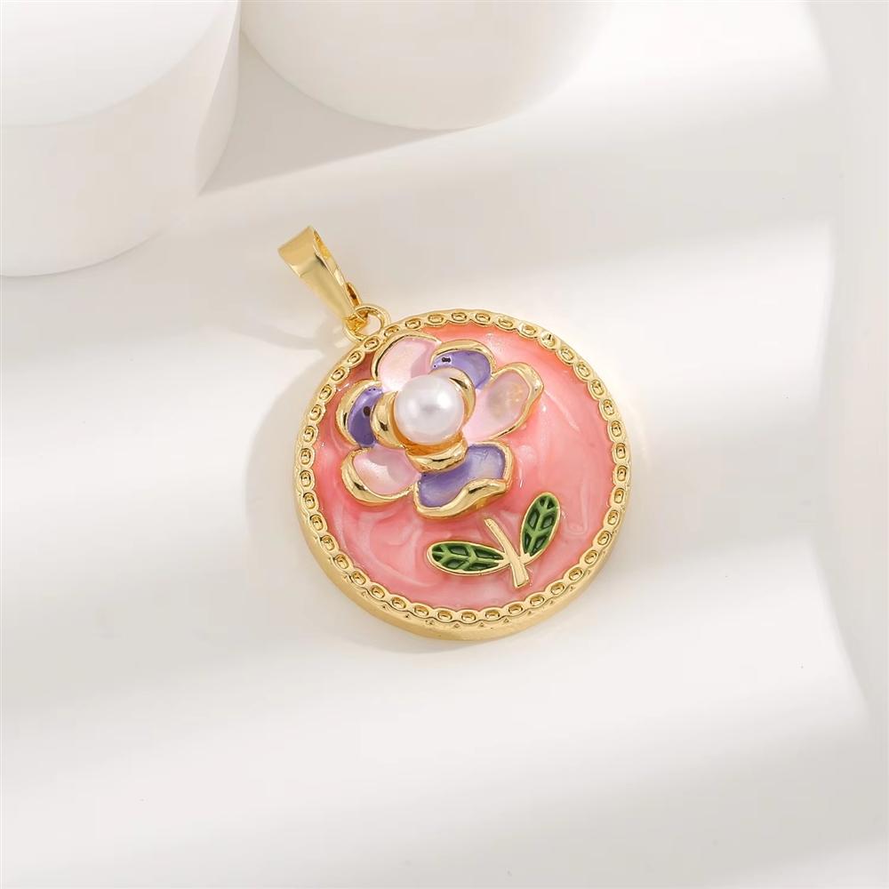 14K Gold Plated Brass Jewelry Floral Enamel Pearl Pendant Vintage Flower Round Charm for Women Fashion Accessory 