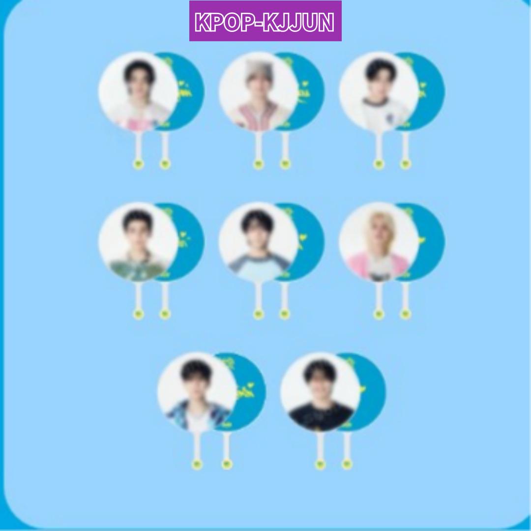 

Stray KIds домінуВАТИ:святкуйТЕ ПІКЕТ З ПЛАКАТОМ Felix