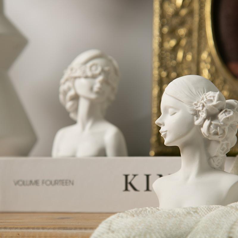 Greek Bust Statue Decoration for Home Decorative Figurines Home Office Bedroom Console Shelf Ornaments Jewelry Display Stand