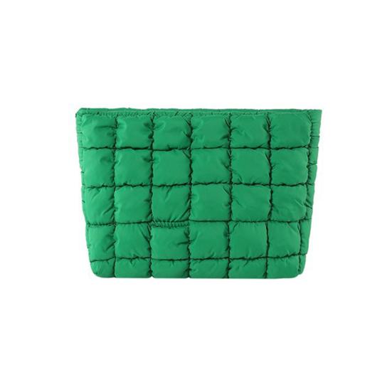 Cosmetic Bag Compact Size Quilted Makeup Bag with Top Zipper Closure Spacious Inner Pocket Easy to Clean Travel Cosmetic Organizer