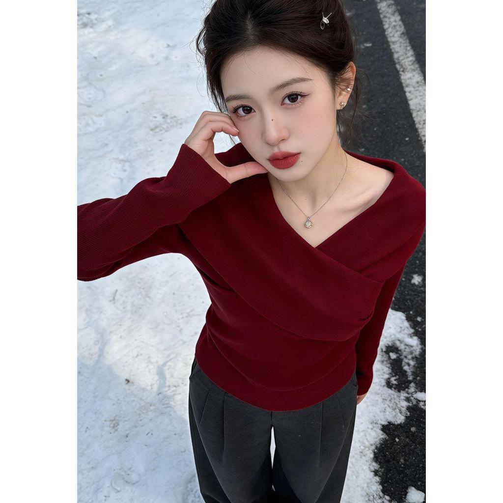 Korean V-Neck Long Sleeve Slimming T-Shirt for Women - Spring, Autumn, Winter