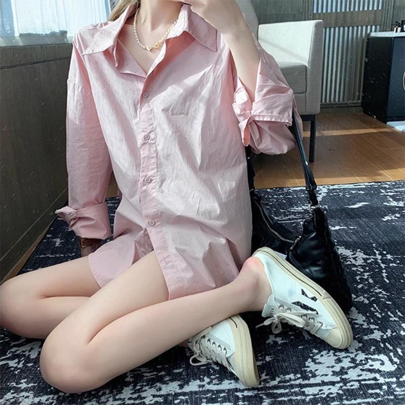 Small dirty shoes, stars, sports and leisure board shoes, women's shoes are old and polished, retro dirty shoes, women
