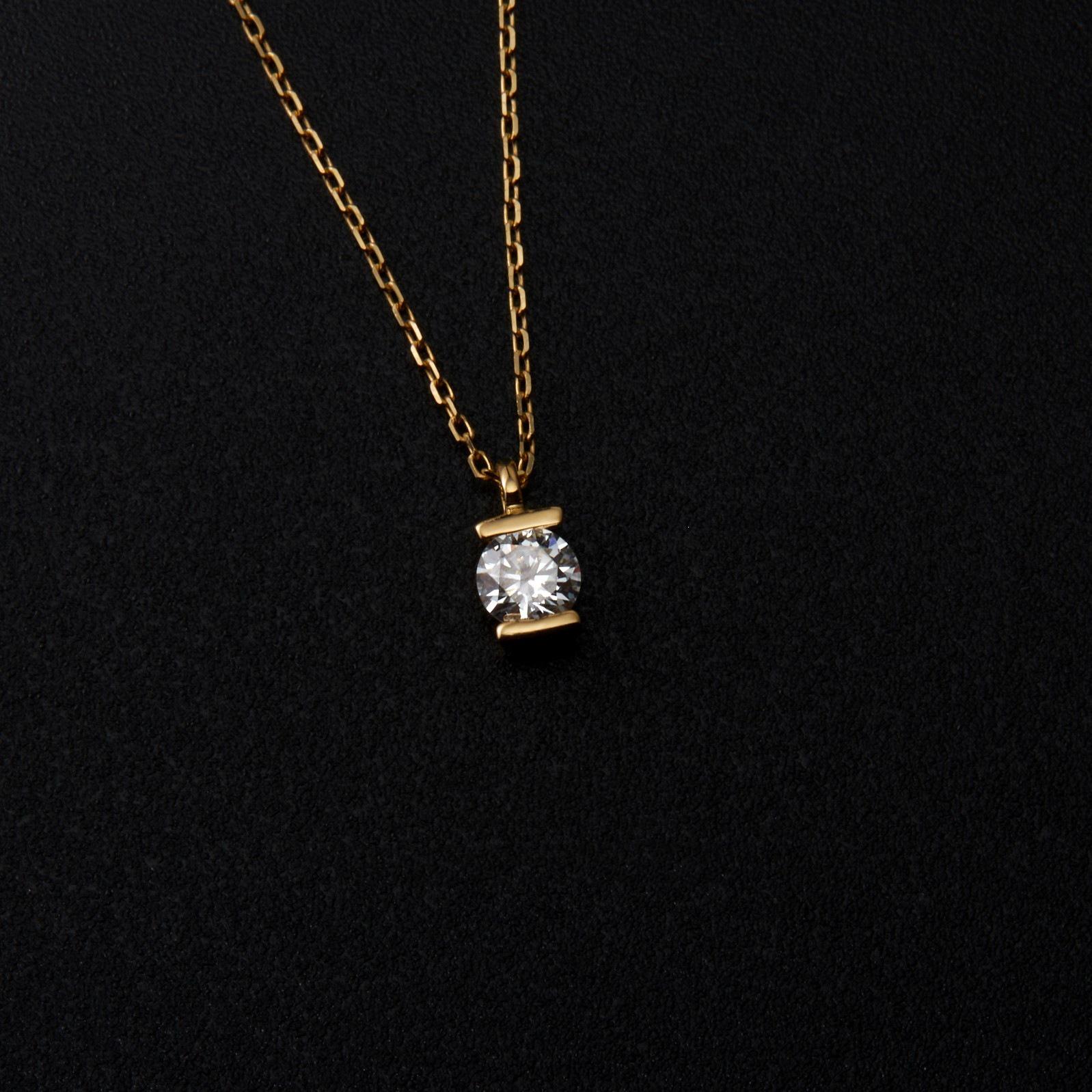 18K Gold Plated Minimalist S925 Sterling Silver Necklace with Round Zirconia Pendant S925 Silver