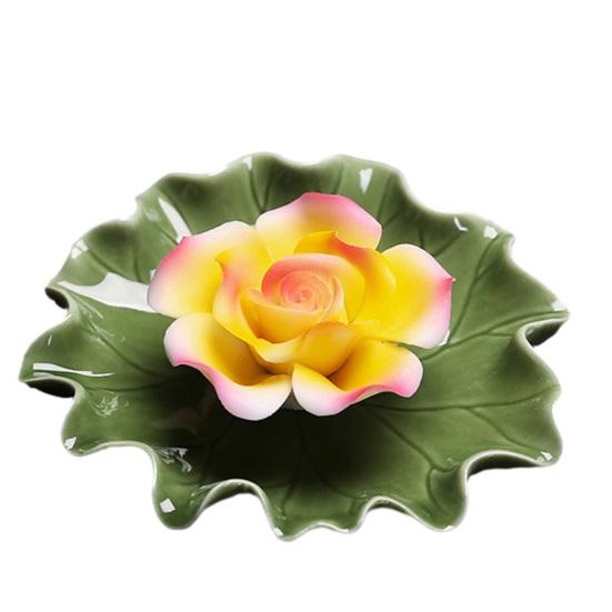 Keramik Lotus Räucherstäbchenhalter Dekoratives Seerosenblütenblatt Basis Räuchergefäß Yoga Meditation Tempel Home Office Ornament