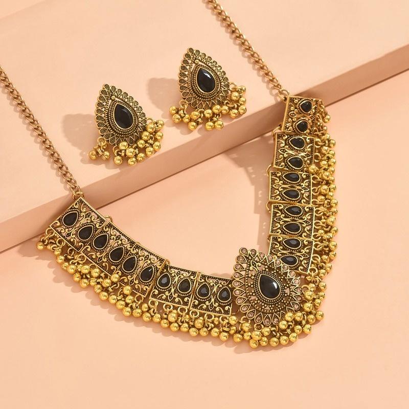 New Fashion Indian Bollywood Traditional Crystal Wedding Temple Choker Necklace Earrings Zircon Set