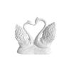 1 Piece of Simple and Modern Heart-To-Heart Couple Swan Statue Ornament, Romantic Love Home Decoration, Romantic Art Sculpture for Living Room 