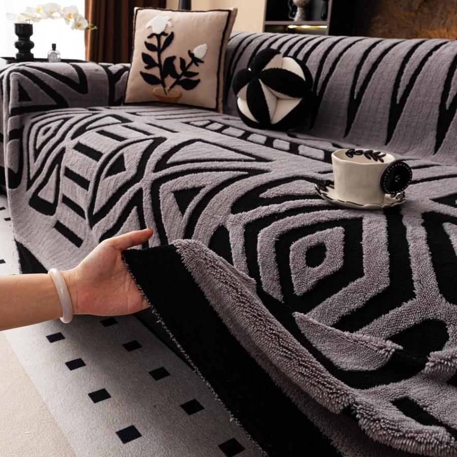 Bohemian Style Sofa Cover Vintage Interlaced Pet-Friendly Anti-Slip Sofa Blanket Protector