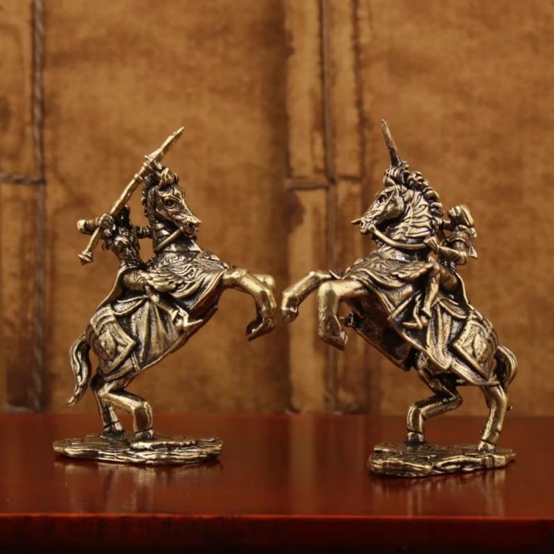 Retro Copper Medieval Knight Statue - Fine Craft Miniature Warrior Figurine Collector's Gift Home Office Decor