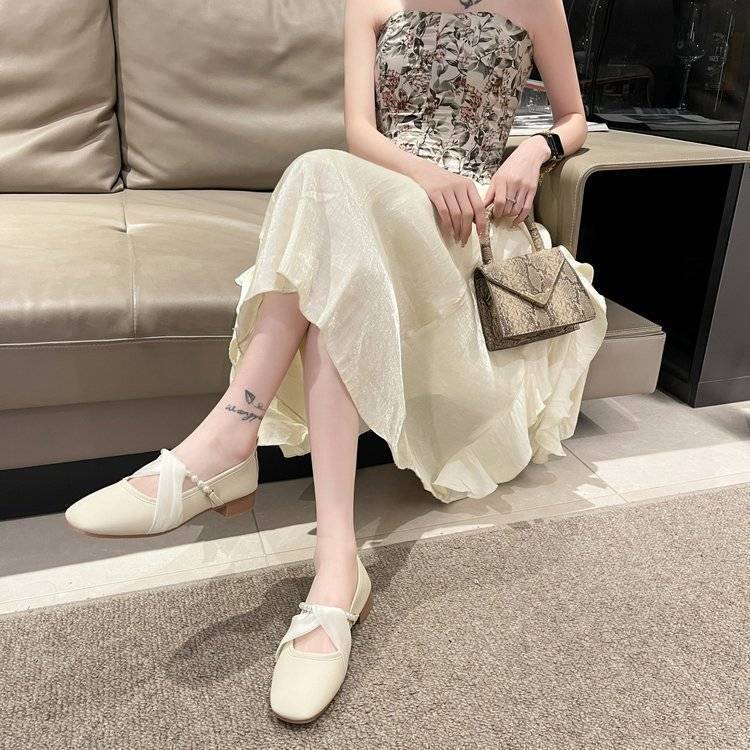 Square head low heel late evening breeze gentle lady French Mary Jane shoes shallow mouth flat sole shoes women's 2025 summer new