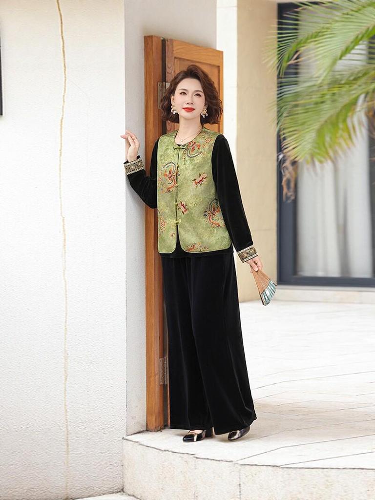 Elegant Jacquard Embroidered Gold Velvet Vest Set for Middle-Aged Women - Chinese Style Spring/Autumn Wear