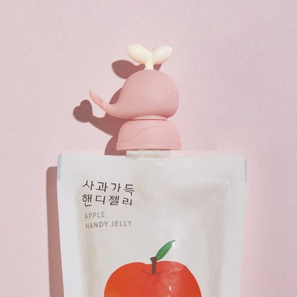 Fergie baby food pouch topper whale cap 2-piece set, pink + mint, 1 set