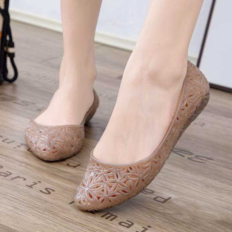 Women's Summer New Flat Sole Jelly Sandals Pointed Toe Hollow Out Shallow Slip On Injection Molding Beach Sandals Cave Shoes