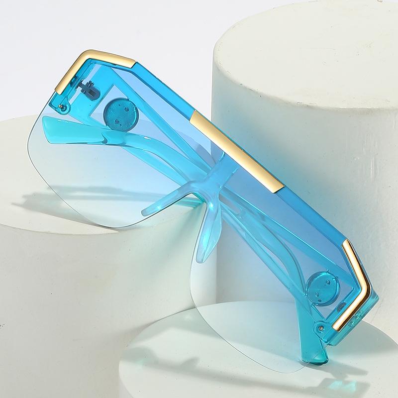 One Pieces Sunglasses Women Brand Flat Top Large Glasses Lion Head Hollow Out Big Sun Shades Uv400 Half Frame Eyewear