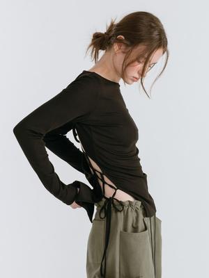 MOIFAIRE Backless Strap T-Shirt / Black