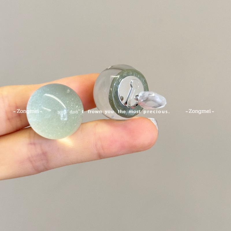 Boucles d'oreilles Clous Perles Rondes Colorées Éclaircissantes Automnales - Design de Niche Élégant 2026