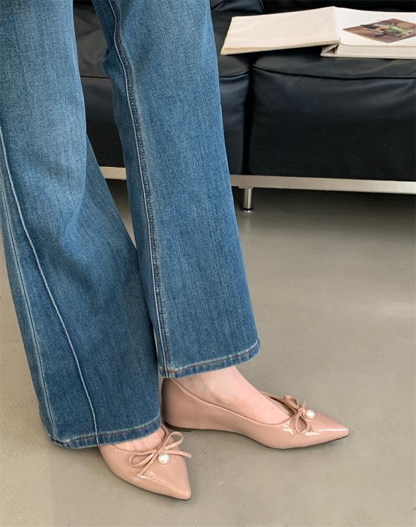 

Туфли-лодочки на одном ремешке с острым носком и плоской подошвой, с внутренней платформой, с мелким вырезом, одинарные туфли, детские, весна 2025, новые, с темпераментом, нежные туфли 39 розовый