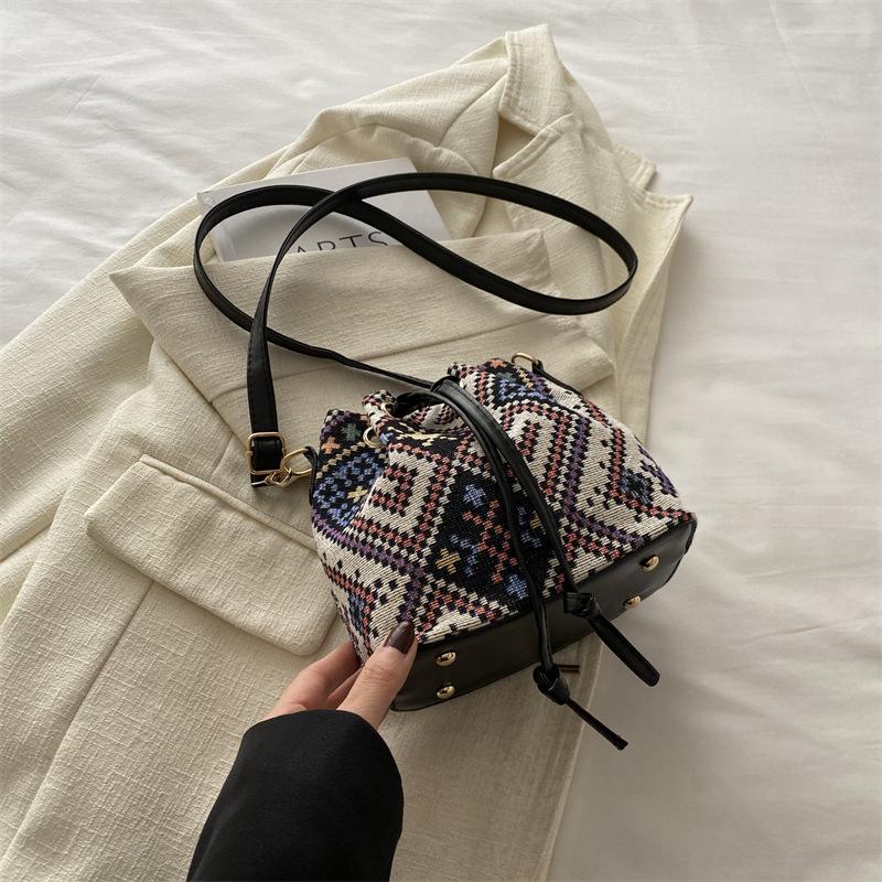 

Женская сумка 2025 Мода Ретро Ручная Сумка-Ведро Индивидуальность Для Выхода Повседневная Ручная Сумка-Кошелек