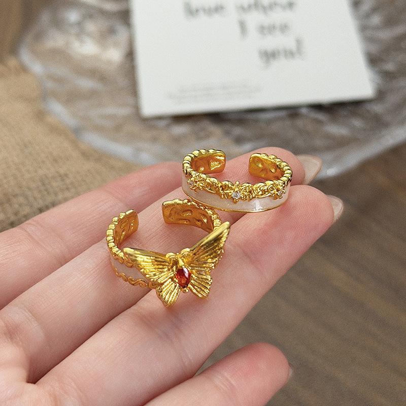 Vintage Court Style Three-Dimensional Butterfly Red Zircon White Enamel Diamond-Encrusted Open Ring Niche Medieval Ring Woman