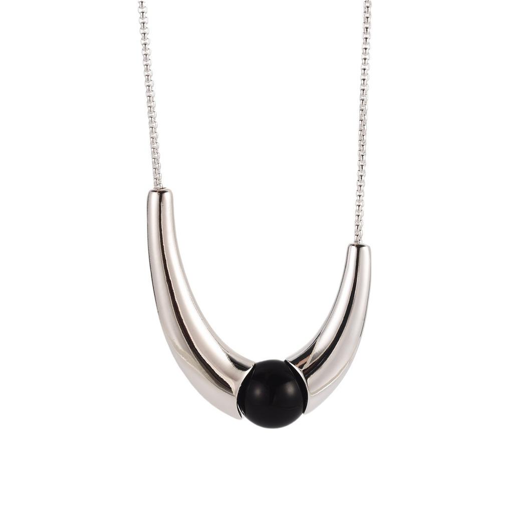 Mr. Ma, Zhang Yueer, The Same Black Agate Long Crescent Moon Necklace, Cold Wind Irregular U-Shaped Personalized Sweater Chain For Women